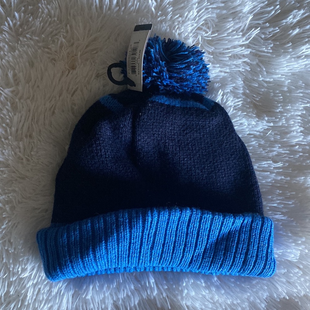 🌻NFL Team Apparel San Diego Chargers Winter Pom Pom Hat - Picture 2 of 2